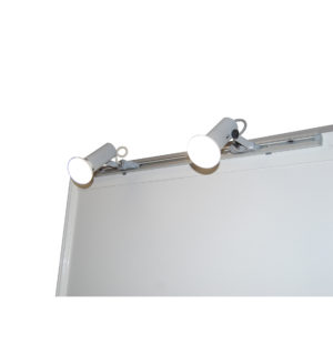 RAIL OF 2 SPOTLIGHTS